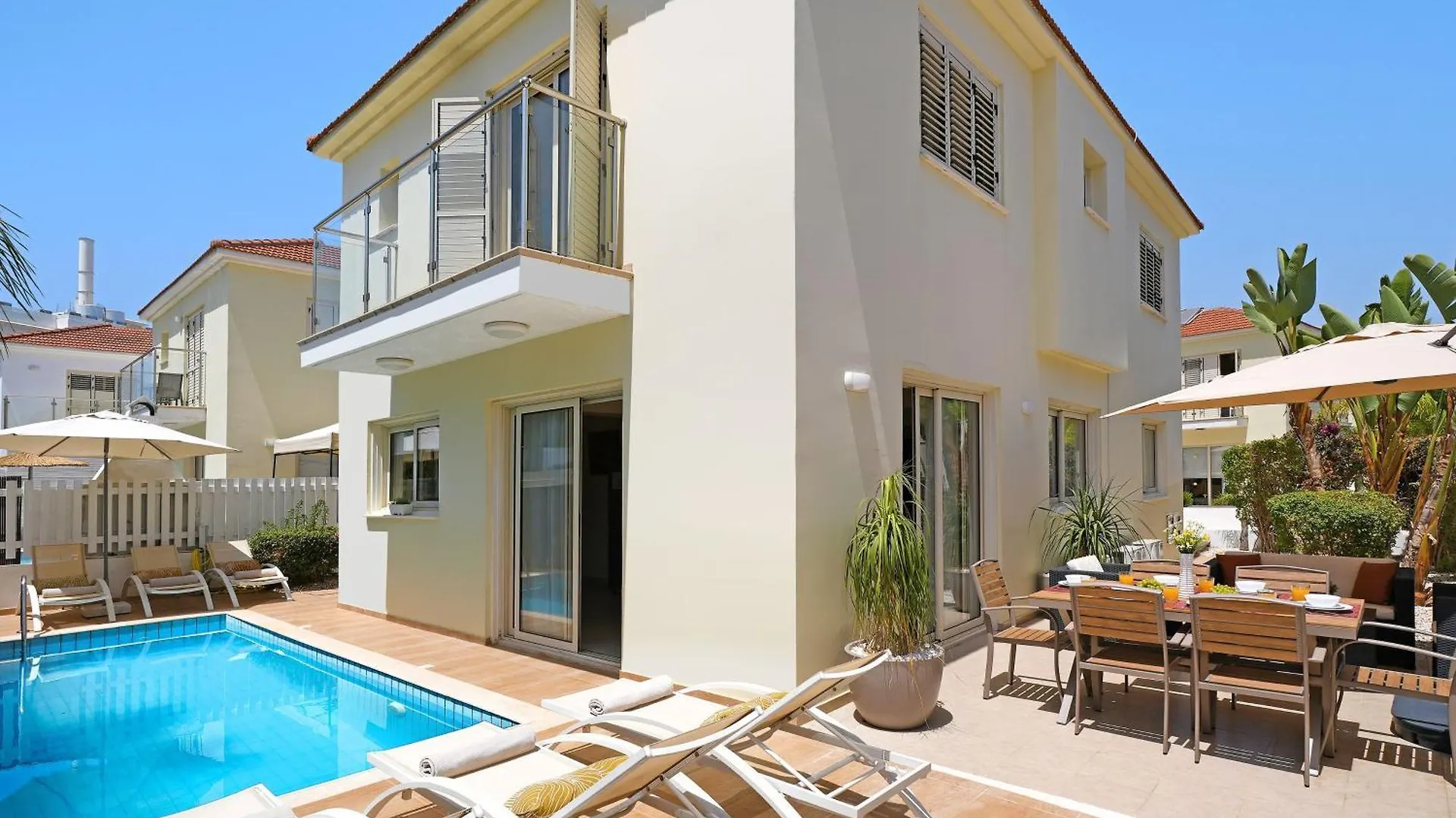Contatti di Villa Adonia - 30M From Pernera Beach