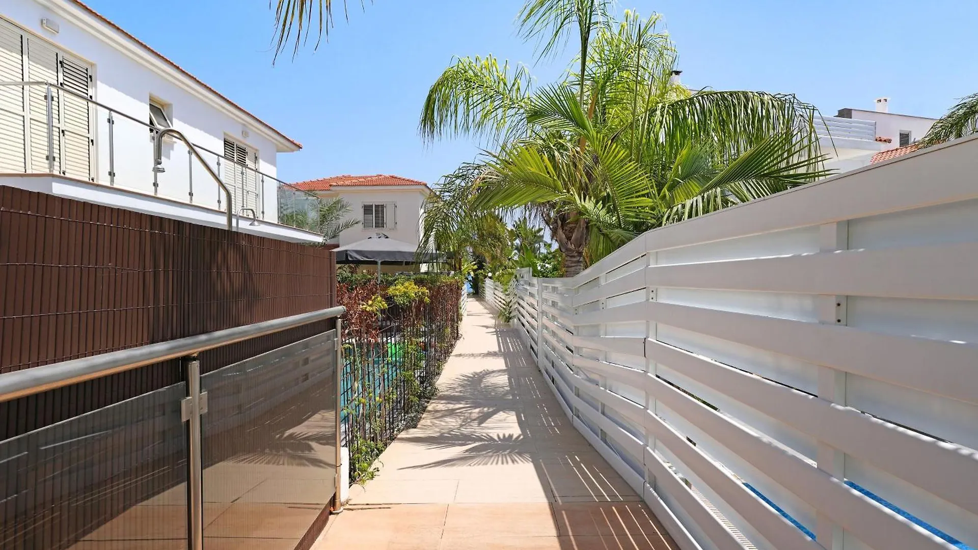 Casa vacanze Villa Adonia - 30M From Pernera Beach Protaras